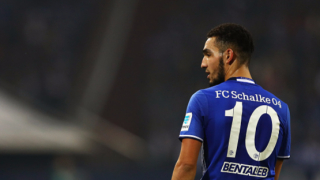 Шалке капитулира срещу последния в Германия