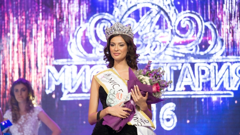 bTV Lady ще излъчи на Коледа конкурса „Мис България 2016"