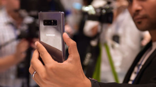Технологичният лидер Samsung Electronics отчете най доброто тримесечие в историята си