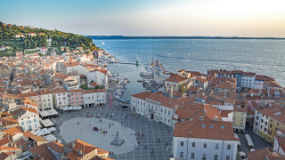 Туризмът в Словения процъфтява нощувките се увеличават приходите също