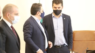 Премиерът Кирил Петков разпредели функциите по координация на общата политика