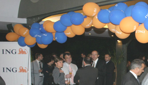 ING животозастраховане открива 12 офиса до края на 2006 г.