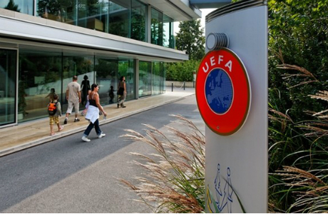 УЕФА осъди терористичните атаки