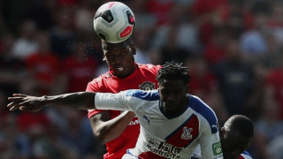 Манчестър Юнайтед сюрпризира неприятно своите фенове и загуби домакинството си на