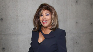 От смъртта на Тина Търнър на 24 май мина вече