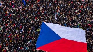 Десетки хиляди се събраха на антиправителствен протест в Чехия най голямата