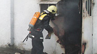 Пожарникар обра хипермаркет в Пловдив