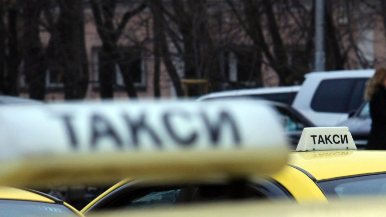 Във Варна арестуваха мъж, нападнал и ограбил таксиметров шофьор