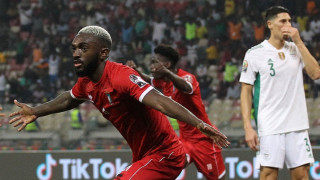 Носителят на трофея Алжир записа неочаквана загуба с 0 1 от