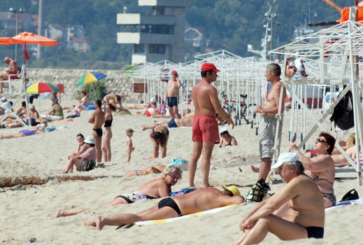 Как българите ще финансират почивката си през това лято?