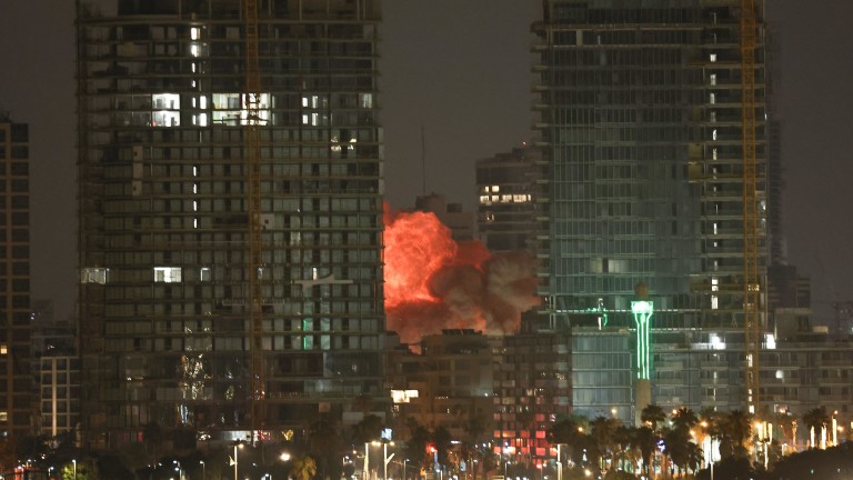 Посолството ни в Израел: Консулската служба в Тел Авив отменя редовния прием на граждани