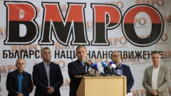 ВМРО, "Воля" и НФСБ си стиснаха ръцете