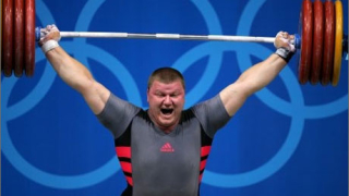 Величко Чолаков записа нула на Световното по вдигане на тежести