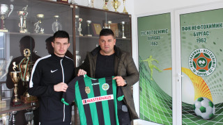 Боримир Карамфилов подписа с отбора на Нефтохимик Халфът идва от Несебър където