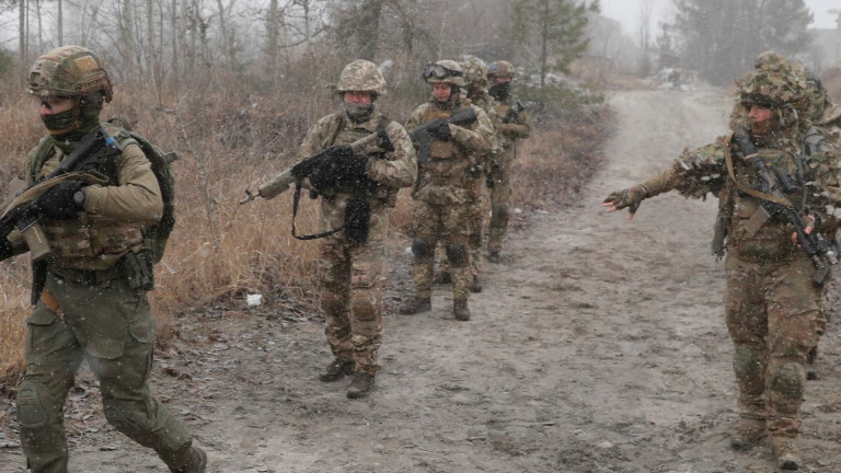 Украинските сили са отстъпили от град Соледар. Това потвърди говорител