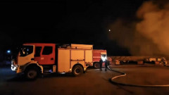 Пожар пламна в Перник, открито е човешко тяло