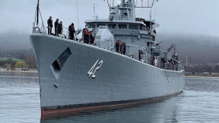 Фрегата "Верни" и миночистач "Прибой" отплаваха за учение в Румъния