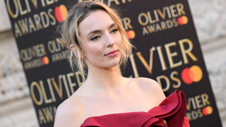 След края на Убивайки Ийв Джоди Комър като че сложи