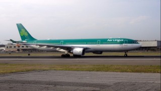 Полет EI592 на ирландската авиокомпания Aer Lingus пътуващ от Дъблин