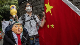 Китайските държавни медии и правителството на Хонконг се нахвърлят срещу