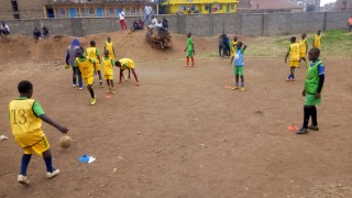 Джохана Омоло който играе за белгийския Серкъл Брюж разказа пред