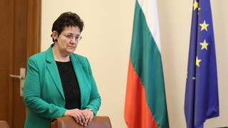 Финансовият министър Людмила Петкова съобщи че сме подали искане за