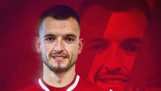 Снощи ЦСКА представи испанския защитник Адриан Лапеня като второто си