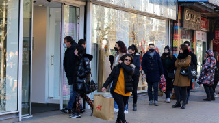 Потребителските цени в еврозоната спадат, в ЕС инфлация от 0,3%