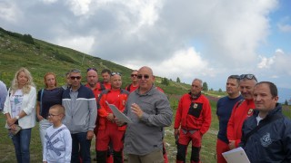 8700 лв. глоба за фирмата с багер на езерото Бъбрека