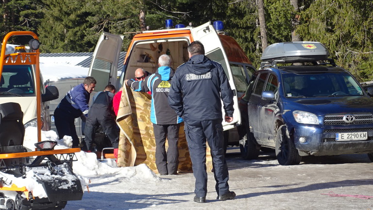 Жена е със счупен крак след инцидент в района над хижа Скакавица
