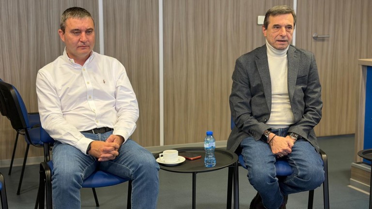 Изображение 742458