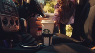 Във връзка с усилията които компанията полага да осигури устойчиво