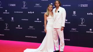 Стефанос Циципас и Паула Бадоса една от най известните двойки