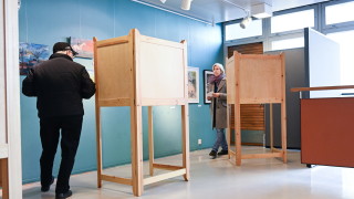 Първите резултати от проведените днес парламентарни избори във Финландия показват