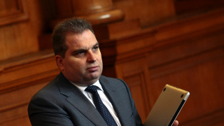 Шест години би бил реалистичен период за изграждането на няколкото