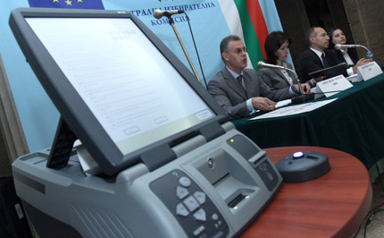 "Сиела" доставя машините за гласуване и на тези избори 