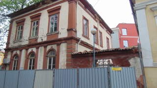 100 опасни сгради в центъра на Пловдив