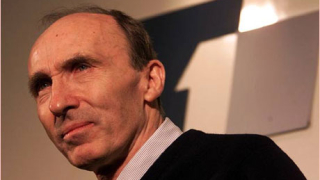 Сър Франк Уилямс определи Люис Хамилтън като "суперчовек"