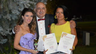 Цветелина отличена с първо място на Пирин фолк