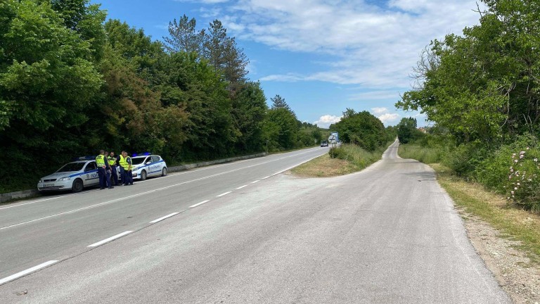 Спират движението в участък от пътя Сливен – Сотиря до 24 август