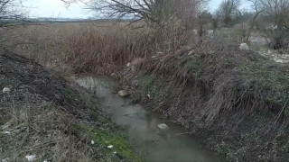 Поредица управленски грешки през последните години са довели до наводнението