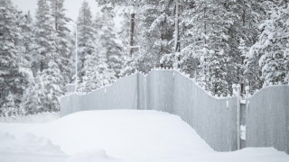 Финландските граничари се готвят да сложат допълнителни временни бариери на