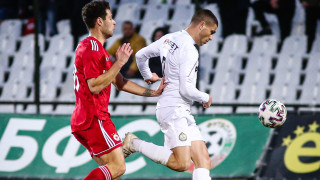 Футболистът на ЦСКА Яник Вилдсхут е играл с висока температура