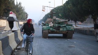 В неделя Израел е нанесъл три въздушни удара в сирийската