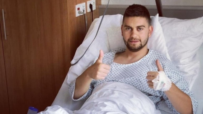 Станислав Костов показа снимка след операцията