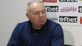  Скандал сред Бруно Акрапович и Чавдар Цветков, треньорът не дава на шефа да припари до тима 