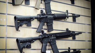 Правителството на Нова Зеландия внесе законопроект който забранява всички оръжия