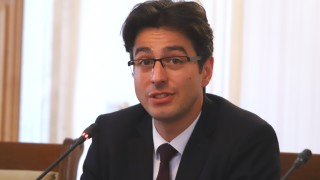 Вчера в Министерството на културата са постъпили документи от Младежкия