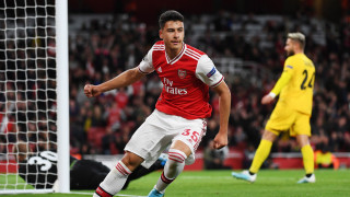 Отборът на Арсенал продължава с безгрешните си изяви в турнира