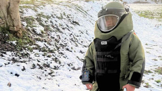 Специализиран екип от 55 ти инженерен полк в Белене от Сухопътните